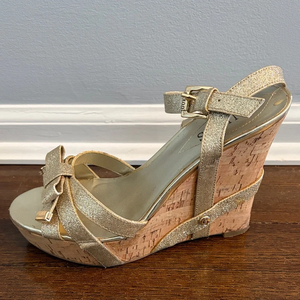 Guess Metallic Gold Wedge Sandals Women’s Size 6.5 - Picture 8 of 10